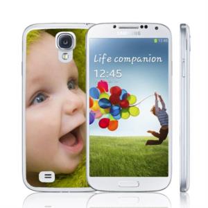 Cover Galaxy S4 in gomma nera. Personalizzabile con foto o testo. Arricchisci il tuo smartphone Samsung con le cover Fotomox.